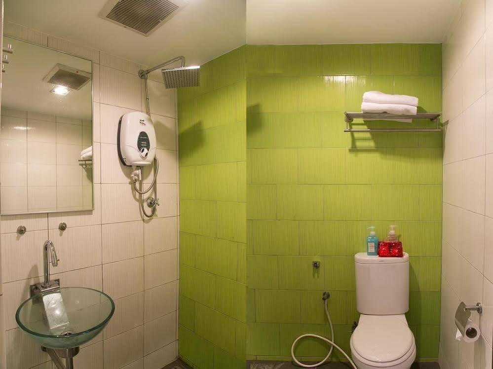 Oyo Rooms Maharajalela Monorail Station كوالالمبور المظهر الخارجي الصورة